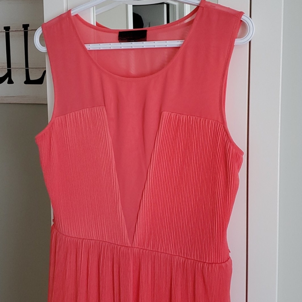 Guess Dress - Picture 2 of 5